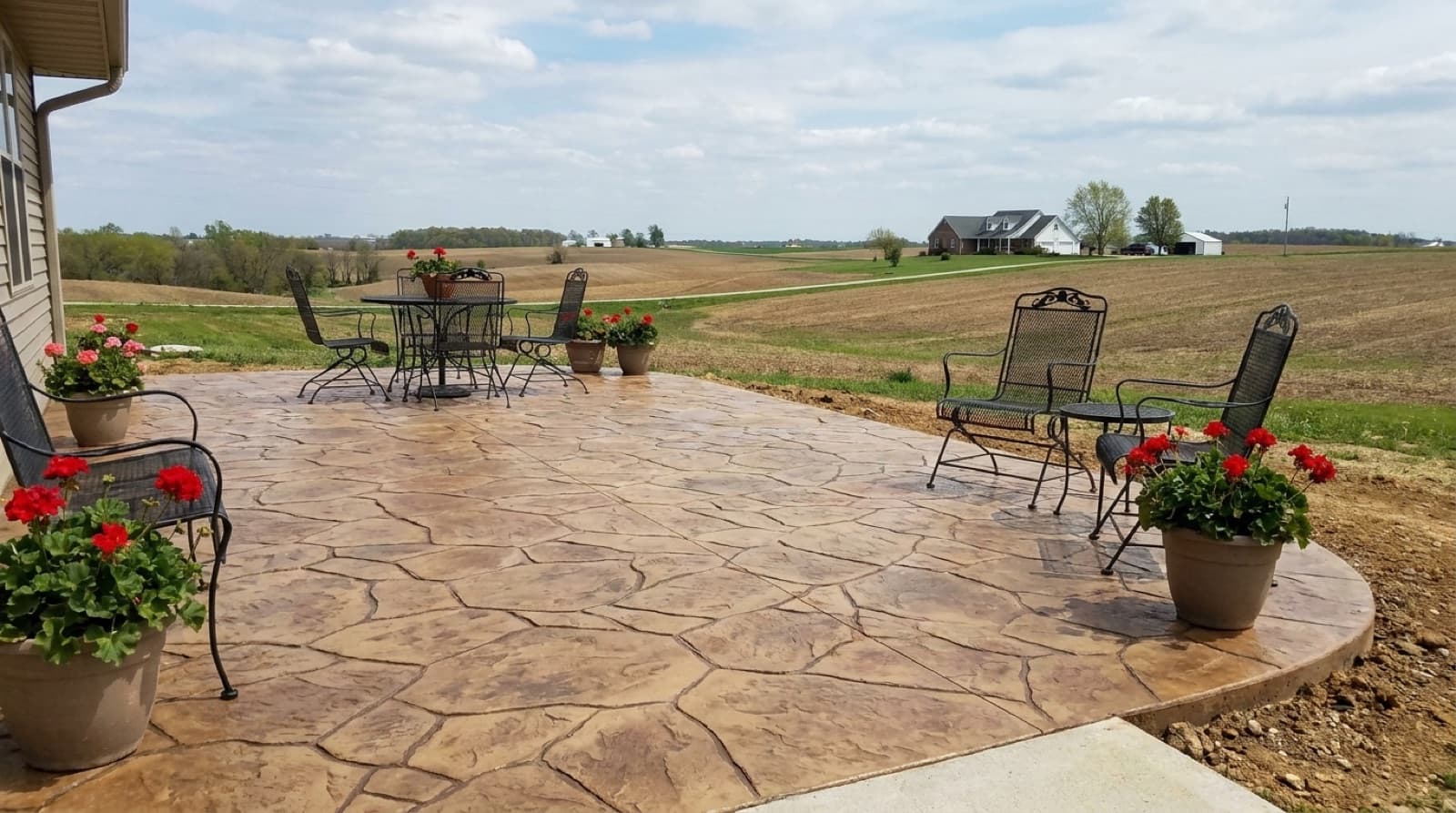 Custom Concrete & Truck Service concrete and pool projects